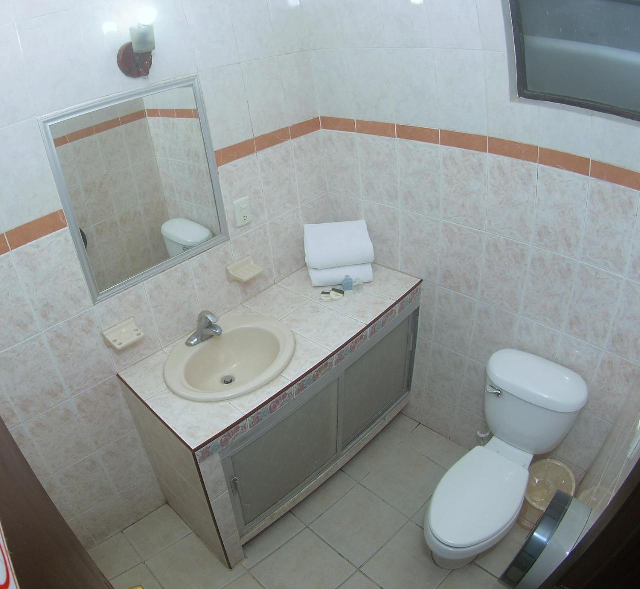 Hotel Hospedajes Del Rey Colima Dış mekan fotoğraf