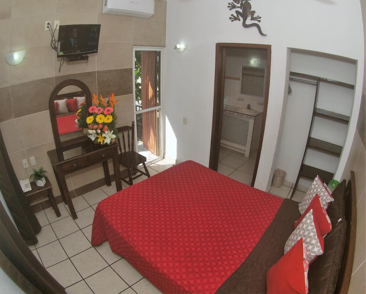 Hotel Hospedajes Del Rey Colima Dış mekan fotoğraf