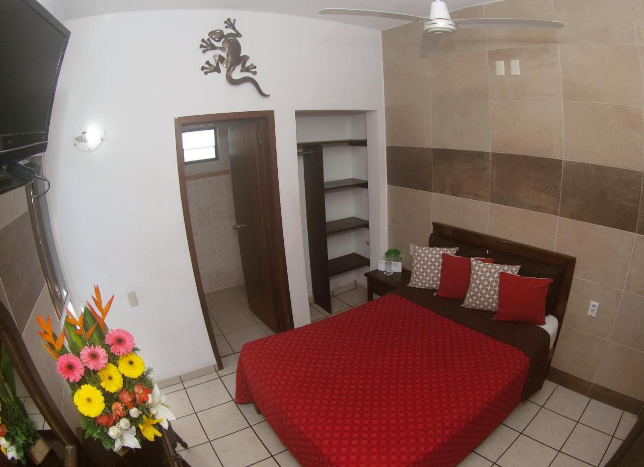 Hotel Hospedajes Del Rey Colima Dış mekan fotoğraf