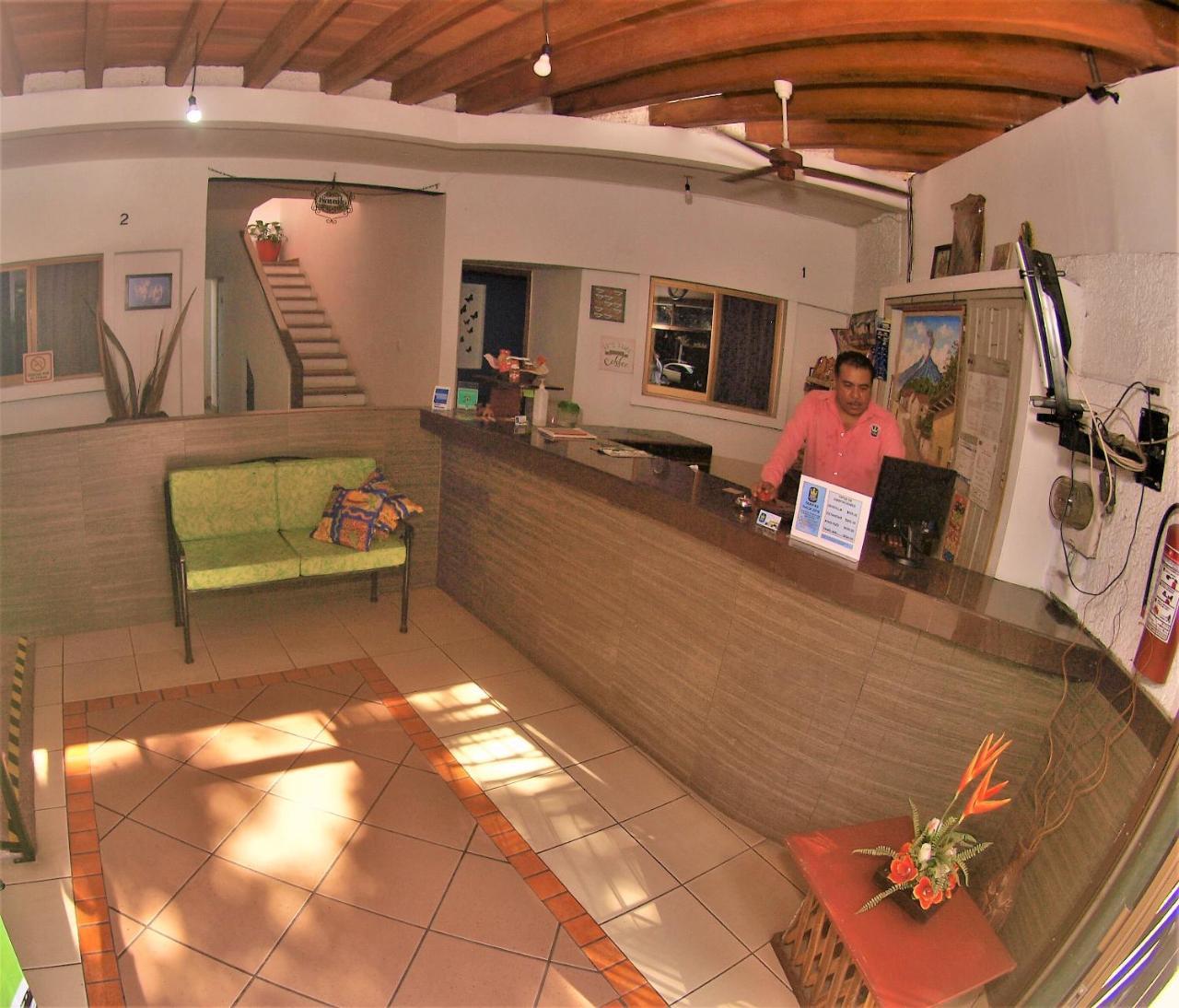 Hotel Hospedajes Del Rey Colima Dış mekan fotoğraf
